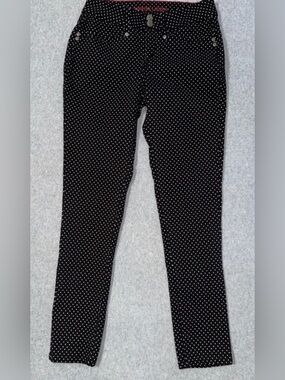 Sabrina Lauren black and white polka dot skinny pants. Size 6